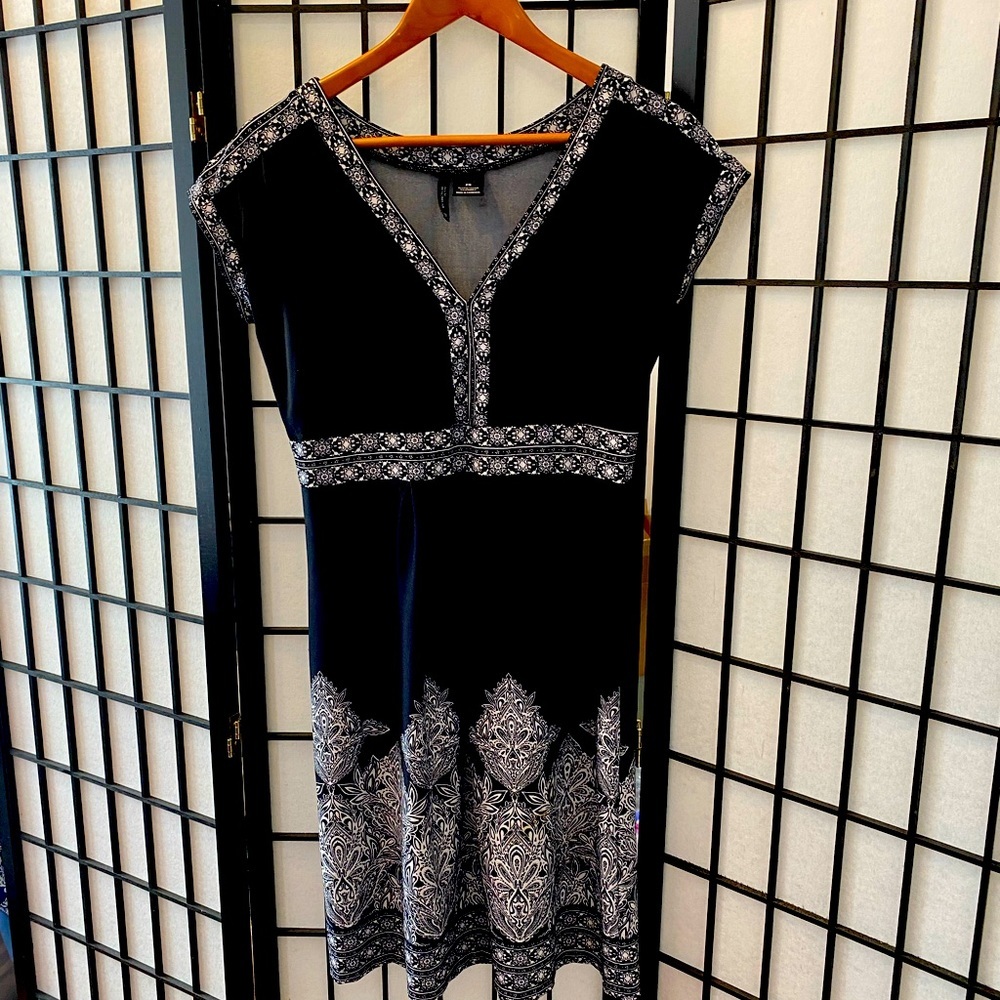 New direction small-petite dress, Black-and-white dress.